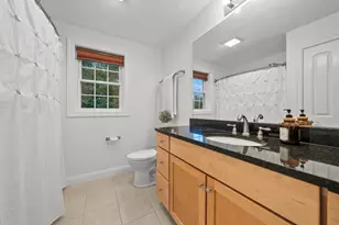 21 Orange St, Woburn, MA 01801 - Photo 17