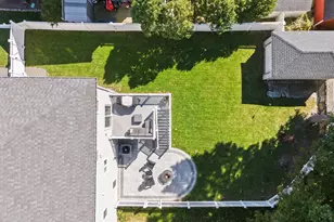 21 Orange St, Woburn, MA 01801 - Photo 31