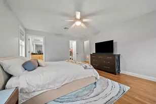 21 Orange St, Woburn, MA 01801 - Photo 23