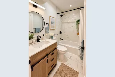 395 W Fourth, Boston, MA 02127 - Photo 7