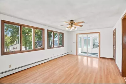 58 Webster St, Lynn, MA 01902 - Photo 15