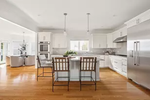 61 Warren St, Needham, MA 02492 - Photo 13