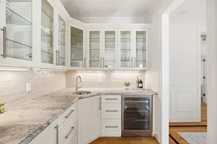 61 Warren St, Needham, MA 02492 - Photo 11