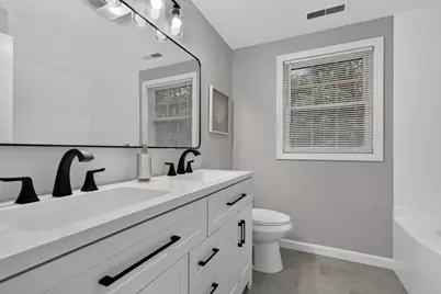 16 Horseshoe Ln, Clinton, MA 01510 - Photo 23