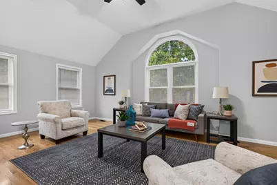 16 Horseshoe Ln, Clinton, MA 01510 - Photo 9