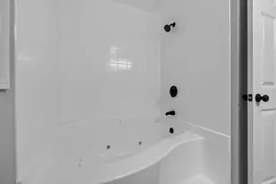 16 Horseshoe Ln, Clinton, MA 01510 - Photo 25