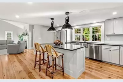 201 Elm, Amesbury, MA 01913 - Photo 11