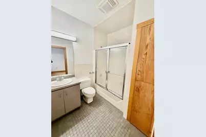 7 Thacher Court #3, Boston, MA 02113 - Photo 11