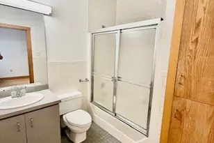7 Thacher Ct, Boston, MA 02113 - Photo 11