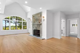 312 Western Ave, Gloucester, MA 01930 - Photo 7