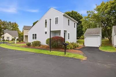 17 Curry Lane #17, Chicopee, MA 01022 - Photo 3