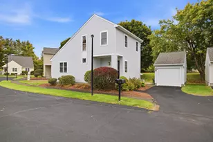 17 Curry Ln, Chicopee, MA 01022 - Photo 3