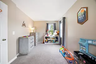 17 Curry Ln, Chicopee, MA 01022 - Photo 25