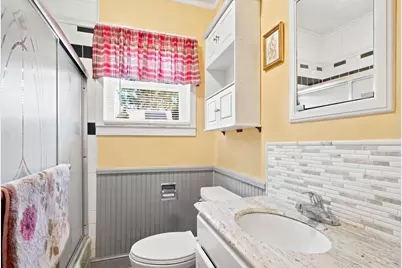 6 Church St, Gardner, MA 01440 - Photo 9