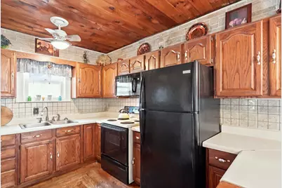 6 Church St, Gardner, MA 01440 - Photo 7