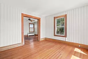 17 Nursery St, Salem, MA 01970 - Photo 3