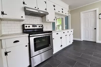 899 S Franklin, Holbrook, MA 02343 - Photo 11