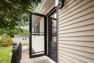 120 Park Ave, Medford, MA 02155 - Photo 25