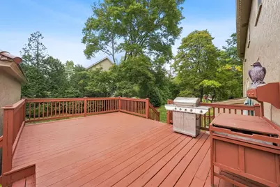 162 Flagg St, Worcester, MA 01609 - Photo 27