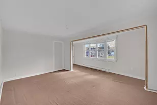 97 Pleasant St, Ware, MA 01082 - Photo 23