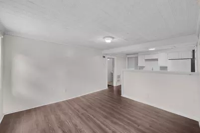 97 Pleasant St, Ware, MA 01082 - Photo 27