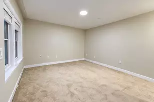321 Hammond Pond Pkwy, Brookline, MA 02467 - Photo 23
