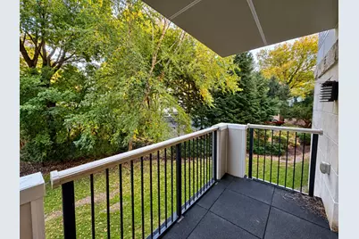 321 Hammond Pond Pkwy #103, Brookline, MA 02467 - Photo 15