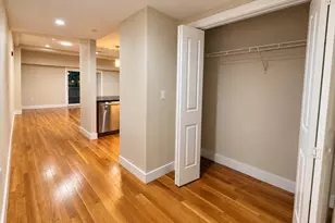 321 Hammond Pond Pkwy, Brookline, MA 02467 - Photo 27