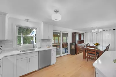 7 Garrison Dr, Plainville, MA 02762 - Photo 9