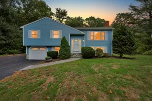 7 Garrison Dr, Plainville, MA 02762 - Photo 1