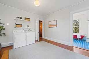 945 Beacon St, Newton, MA 02459 - Photo 29