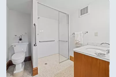 945 Beacon Street, Newton, MA 02459 - Photo 19