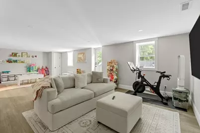 9 Pioneer Rd, Hingham, MA 02043 - Photo 21