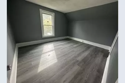 986 Main St., Clinton, MA 01510 - Photo 5