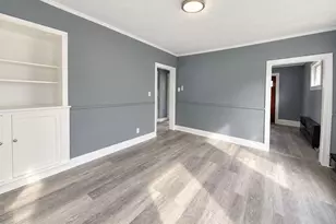 986 Main St, Clinton, MA 01510 - Photo 3