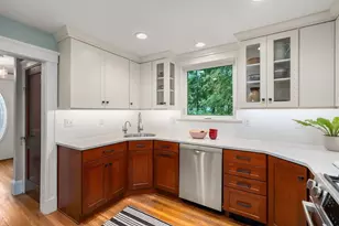 38 Lindenwood, Stoneham, MA 02180 - Photo 7