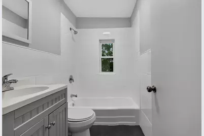 12 Winthrop St, Malden, MA 02148 - Photo 23