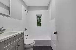 12 Winthrop St, Malden, MA 02148 - Photo 23