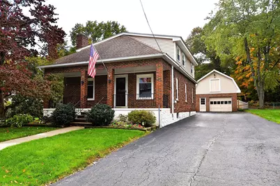 21 Elm St, Grafton, MA 01536 - Photo 1