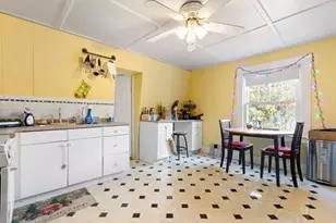 33 Yale Ave, Wakefield, MA 01880 - Photo 19