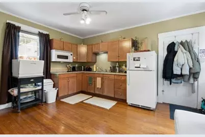 33 Yale Ave, Wakefield, MA 01880 - Photo 17