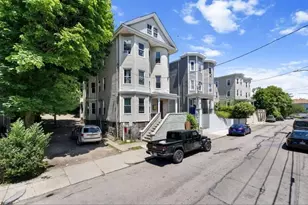25 Barry St, Boston, MA 02125 - Photo 11