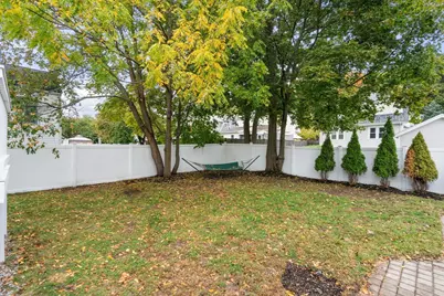 63 Willow Ave, Quincy, MA 02170 - Photo 29