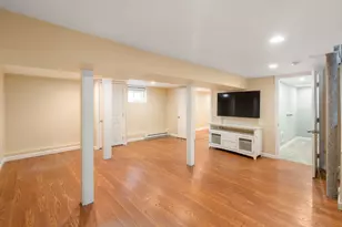 63 Willow Ave, Quincy, MA 02170 - Photo 21
