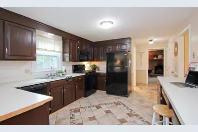 9 Stony Hill Rd, Agawam, MA 01030 - Photo 9