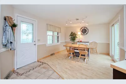 9 Stony Hill Rd, Agawam, MA 01030 - Photo 3