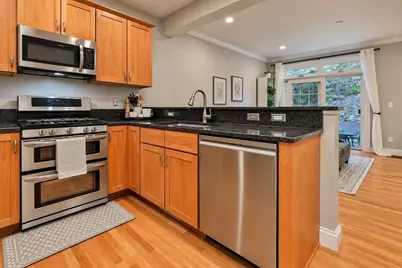 894 Main #18, Wakefield, MA 01880 - Photo 9