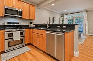 894 Main, Wakefield, MA 01880 - Photo 9