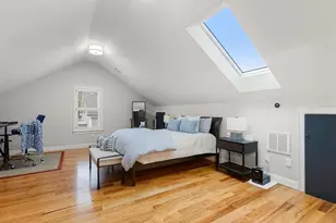 54 Pleasant St, Medford, MA 02155 - Photo 27