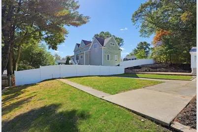 30 Taft Ln, Dedham, MA 02026 - Photo 33
